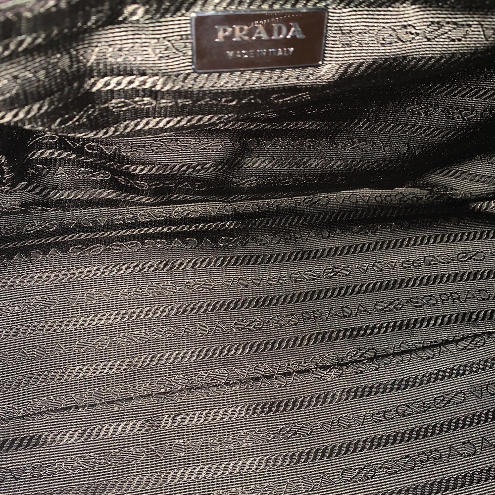 Prada Two Way Leather Shoulder Bag with Detachable Strap and Lock & Keys - Picture 9 of 16